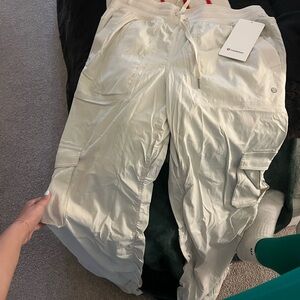 Lululemon dance studio cargo